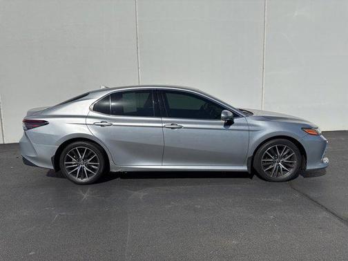 2022 Toyota Camry XLE