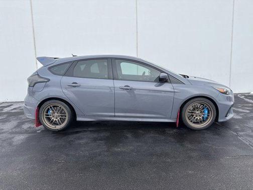 2017 Ford Focus RS Base