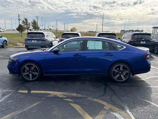 2023 Honda Accord Hybrid Base