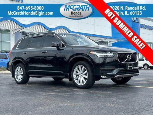 2017 Volvo XC90 T6 Momentum