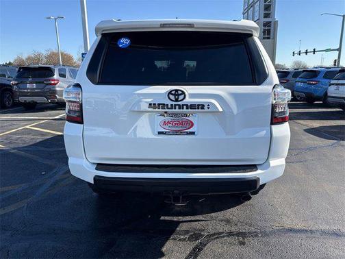2022 Toyota 4Runner SR5 Premium