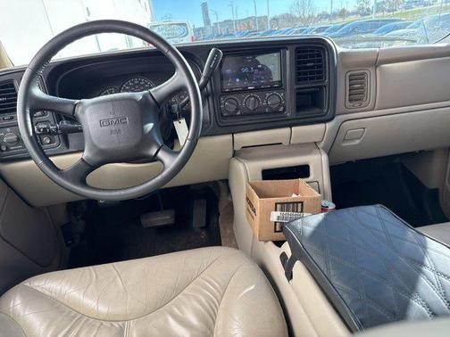 2002 GMC Yukon SLT