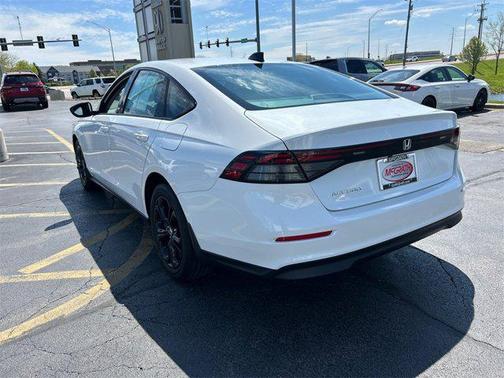2025 Honda Accord Sport SE 1.5T
