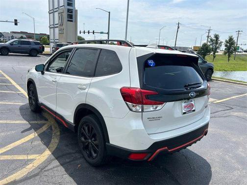 2022 Subaru Forester Sport