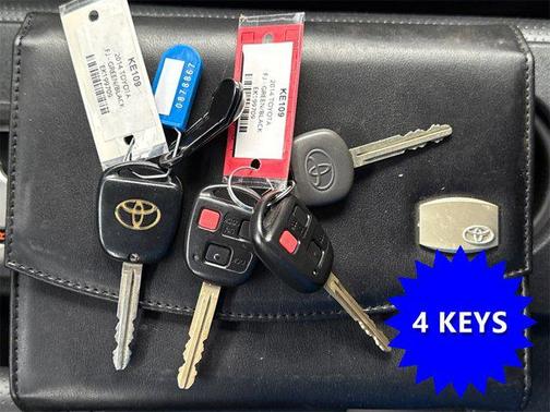 2014 Toyota FJ Cruiser Base