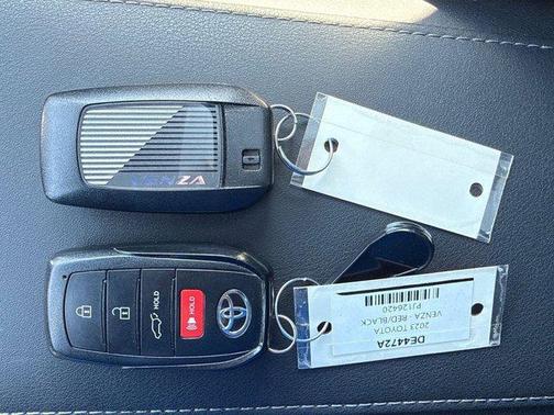 2023 Toyota Venza Limited