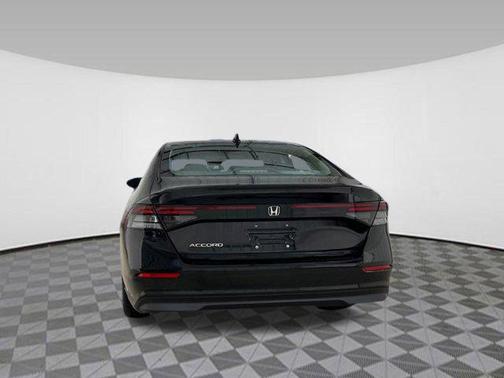 2025 Honda Accord LX 1.5T