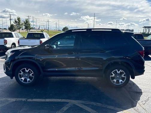 2022 Honda Passport AWD TrailSport