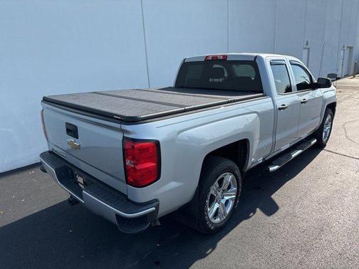 2017 Chevrolet Silverado 1500 Custom