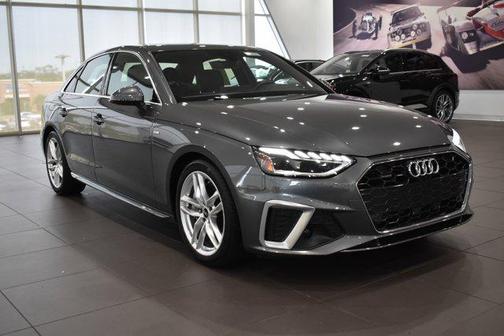 2022 Audi A4 45 S line Premium Plus