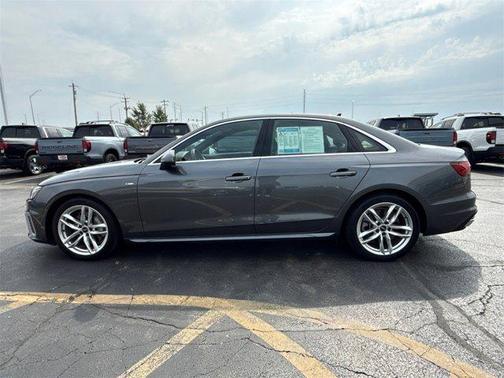 2022 Audi A4 45 S line Premium Plus