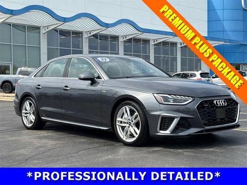 2022 Audi A4 45 S line Premium Plus