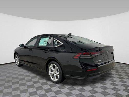 2025 Honda Accord LX 1.5T