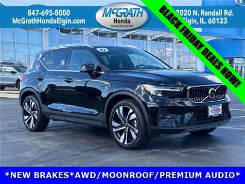 2023 Volvo XC40 B5 Ultimate Bright Theme