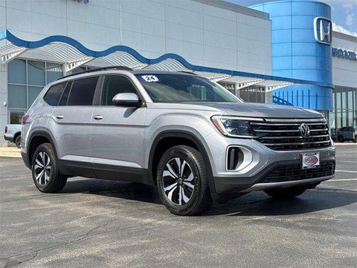 2024 Volkswagen Atlas 2.0T SE
