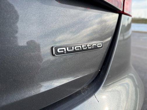 2022 Audi A4 45 S line Premium Plus