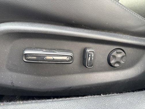 2022 Honda Accord Hybrid Base