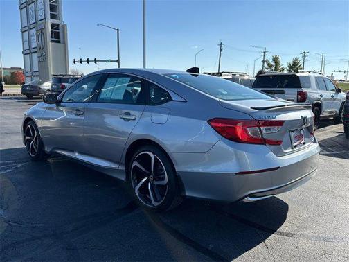 2022 Honda Accord Hybrid Base