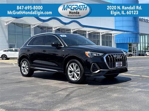 Mythos Black Metallic 2022 Audi Q3 45 S line Premium