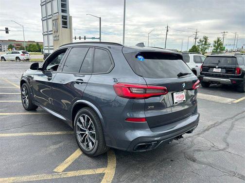 2020 BMW X5 M50i