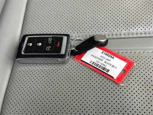 2022 Jeep Wagoneer Series II 4x4