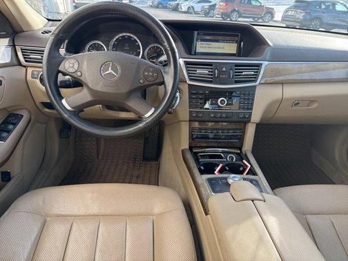 2011 Mercedes-Benz E-Class 4MATIC