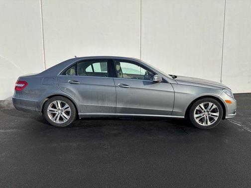 2011 Mercedes-Benz E-Class 4MATIC