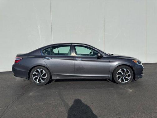 2017 Honda Accord EX
