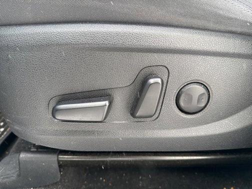 2019 Hyundai SANTA FE SEL 2.4