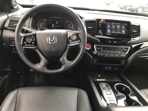 2024 Honda Passport AWD Black