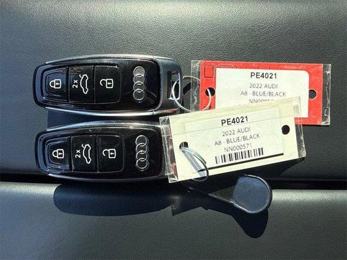 2022 Audi A8 L 55 TFSI quattro Tiptronic