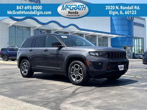 Baltic Gray Metallic Clearcoat 2022 Jeep Grand Cherokee Trailhawk
