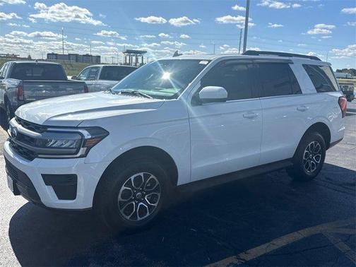 2024 Ford Expedition XLT