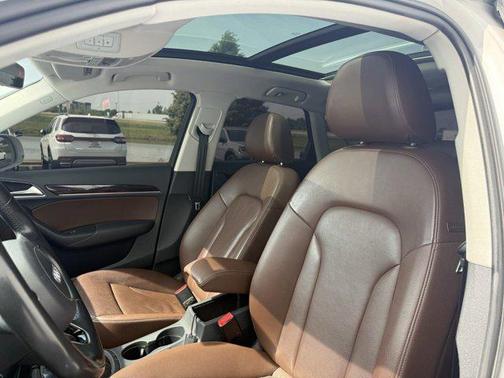 2016 Audi Q3 2.0T Premium Plus