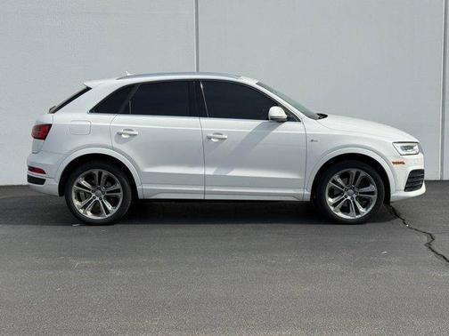 2016 Audi Q3 2.0T Premium Plus