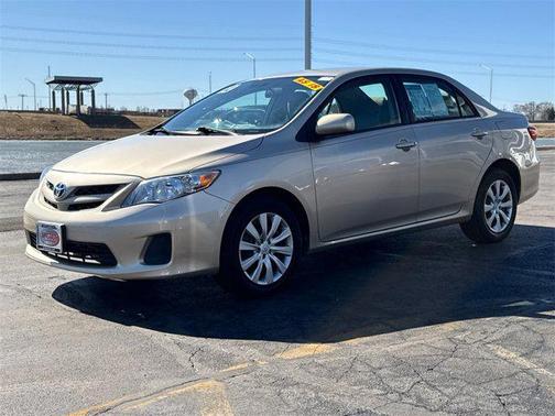 2012 Toyota Corolla LE