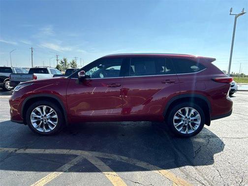 2022 Toyota Highlander Limited