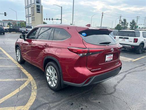 2022 Toyota Highlander Limited