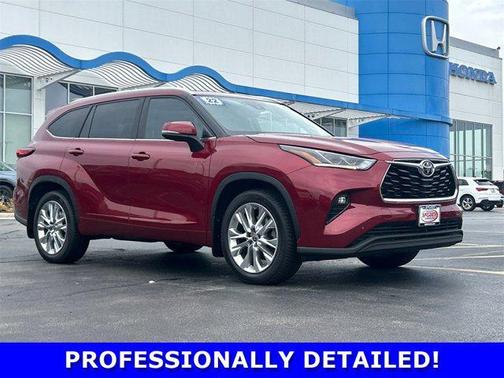 2022 Toyota Highlander Limited