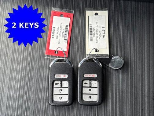 2022 Honda Pilot Touring 8-Passenger