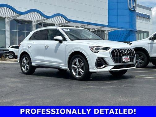 2022 Audi Q3 45 S line Premium Plus