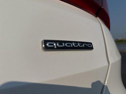 2022 Audi Q3 45 S line Premium Plus