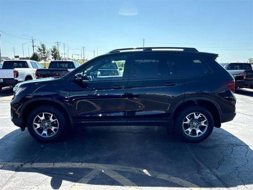 2022 Honda Passport AWD TrailSport