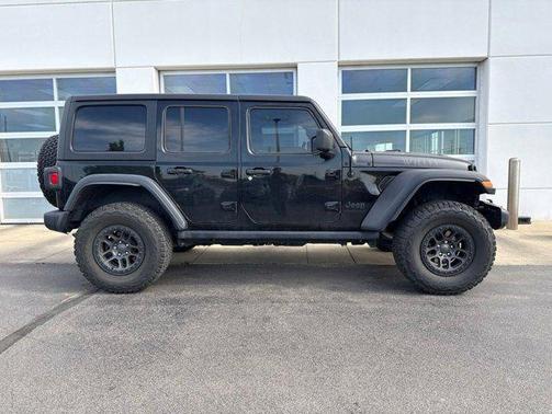Black Clearcoat 2023 Jeep Wrangler Sport