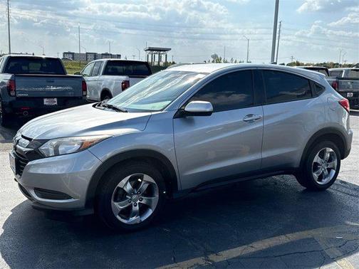 2017 Honda HR-V LX