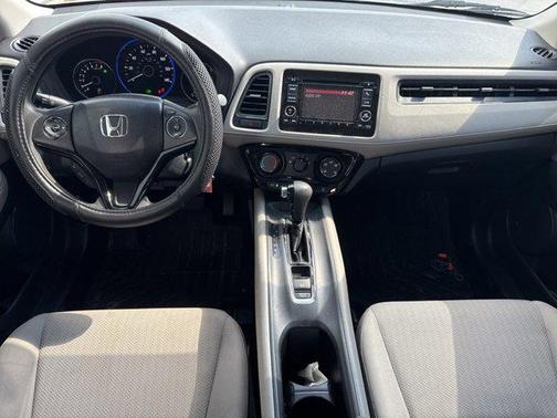 2017 Honda HR-V LX