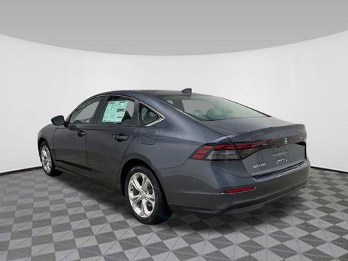 2025 Honda Accord LX 1.5T