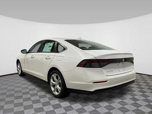 2025 Honda Accord LX 1.5T