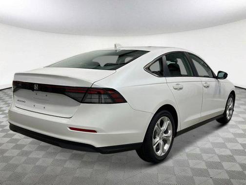 2025 Honda Accord LX 1.5T