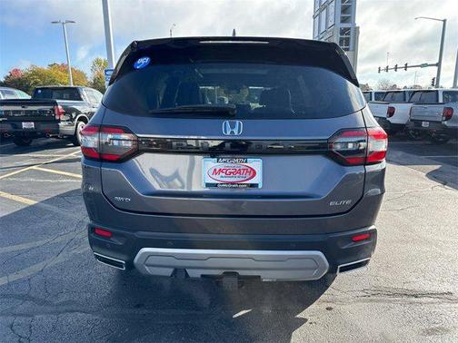 2023 Honda Pilot AWD Elite